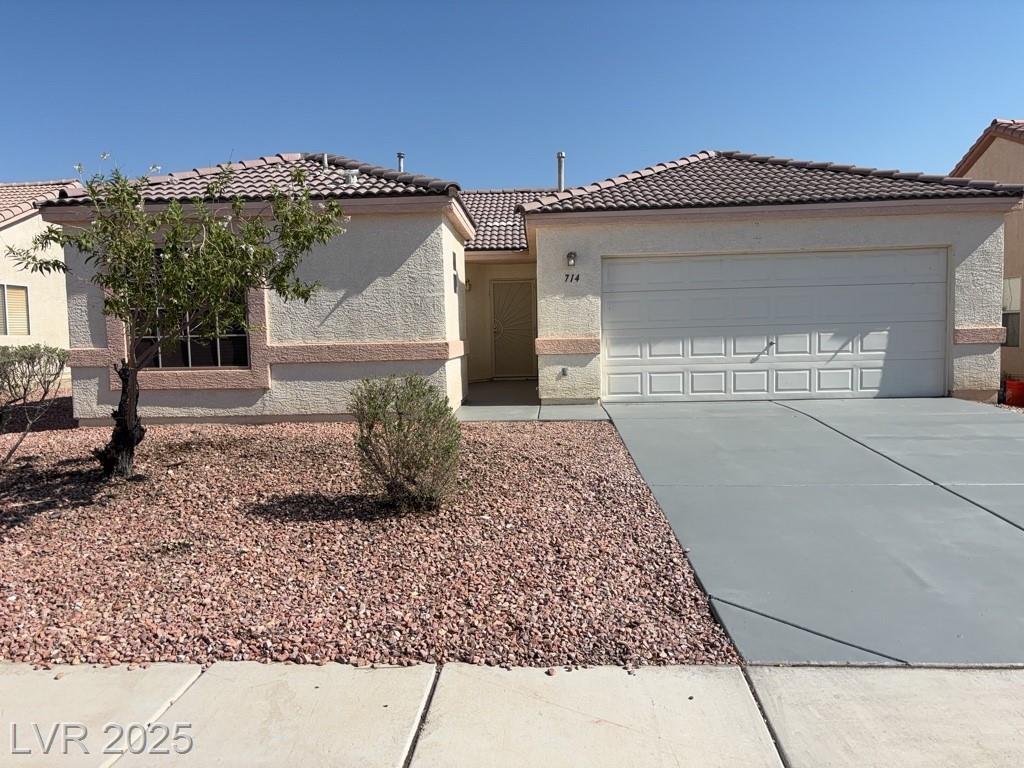 714 Turtleback DR
