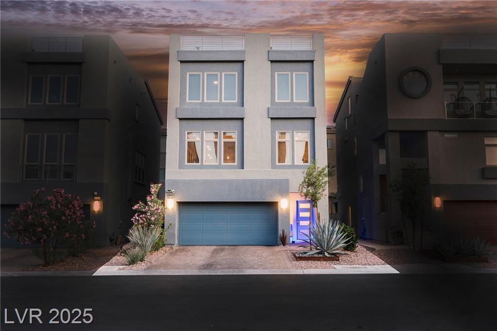 8113 Misty Canyon AVE