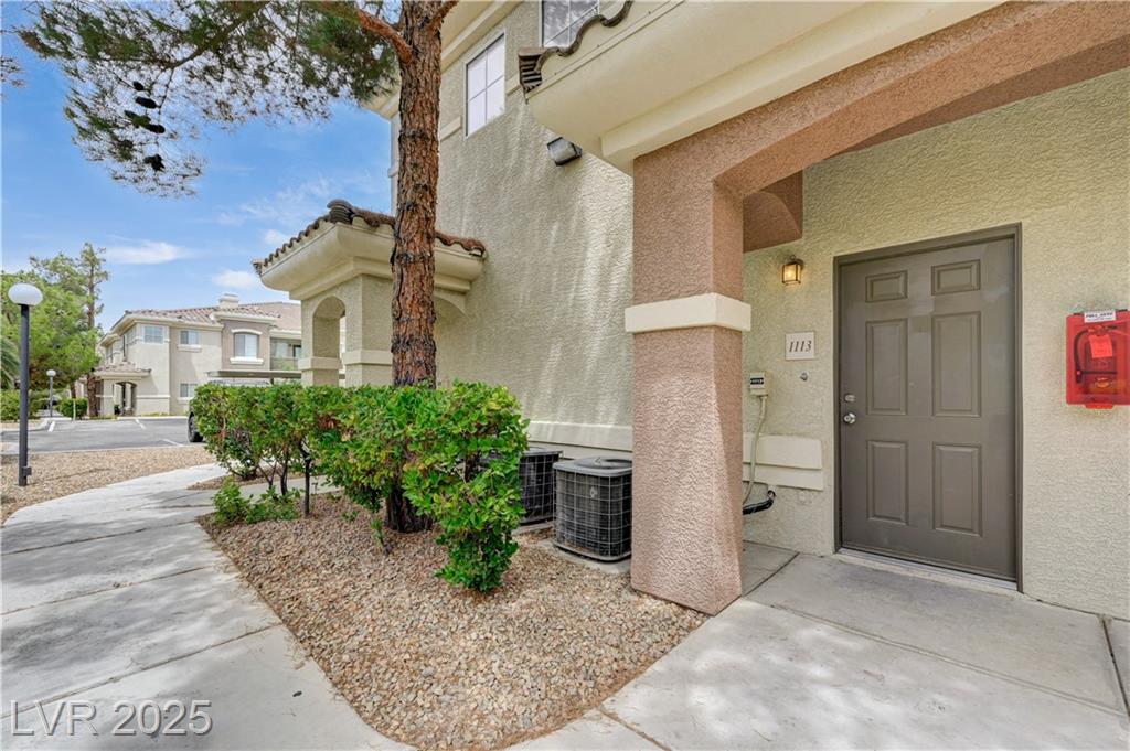 9050 Warm Springs RD