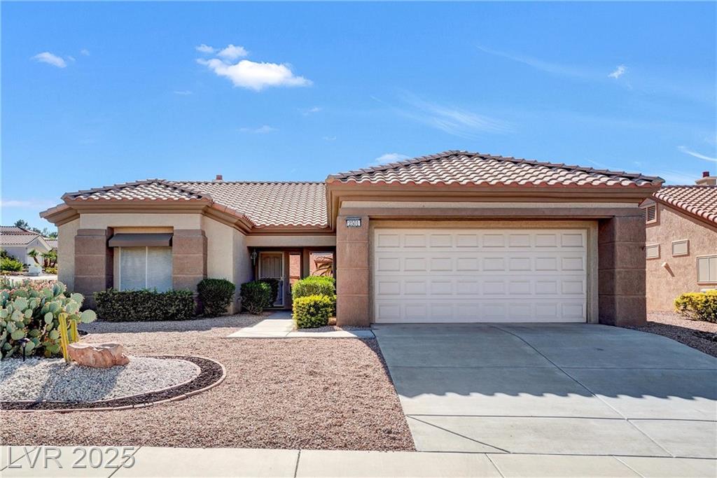 2501 Maddington DR