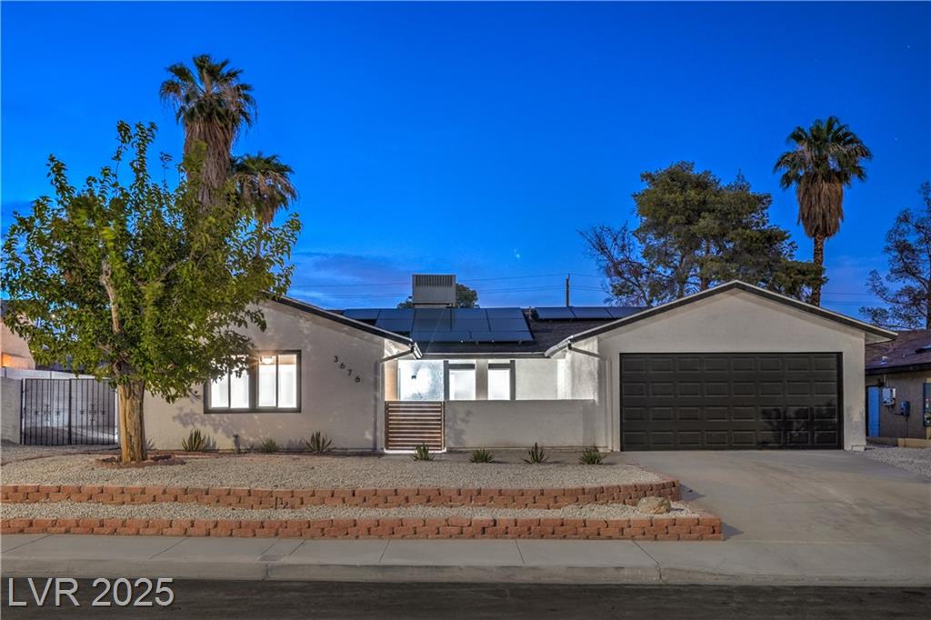 3676 Braewood AVE