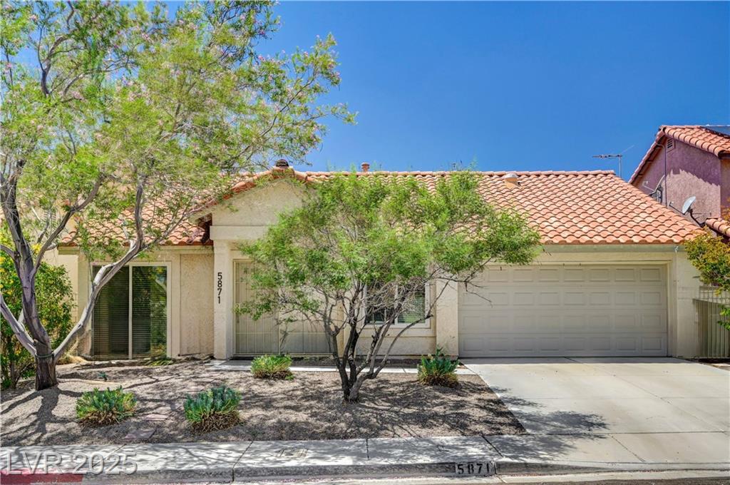 5871 Prairie Ridge CIR