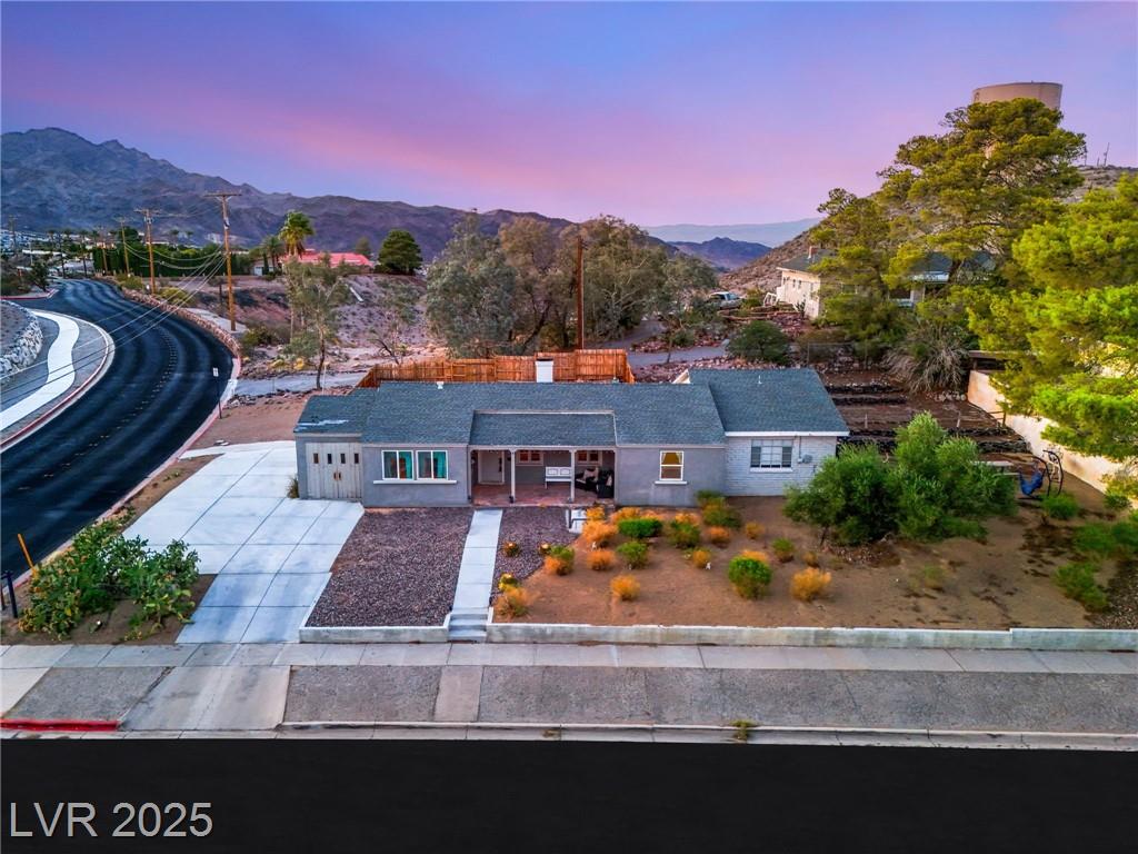 650 Arizona ST