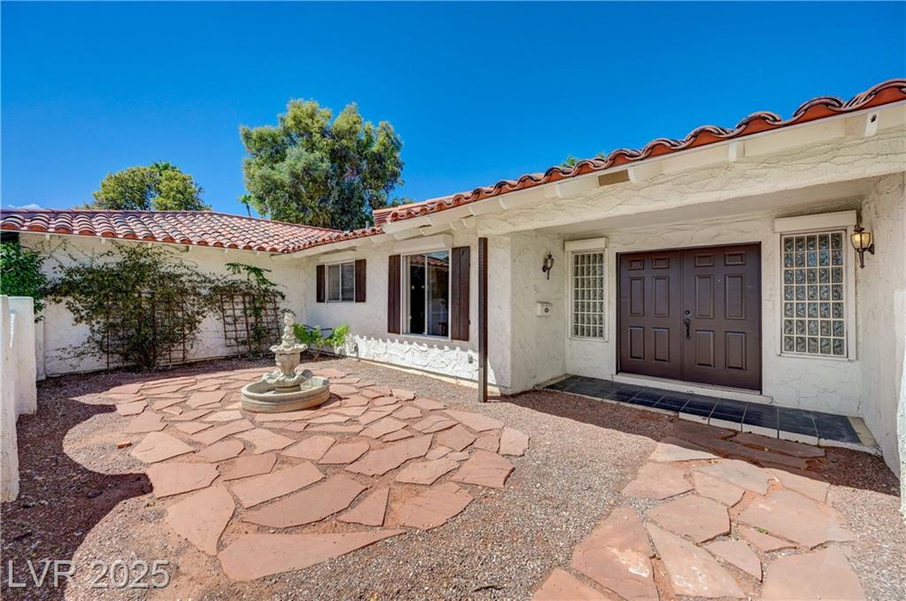 3644 Greencrest DR