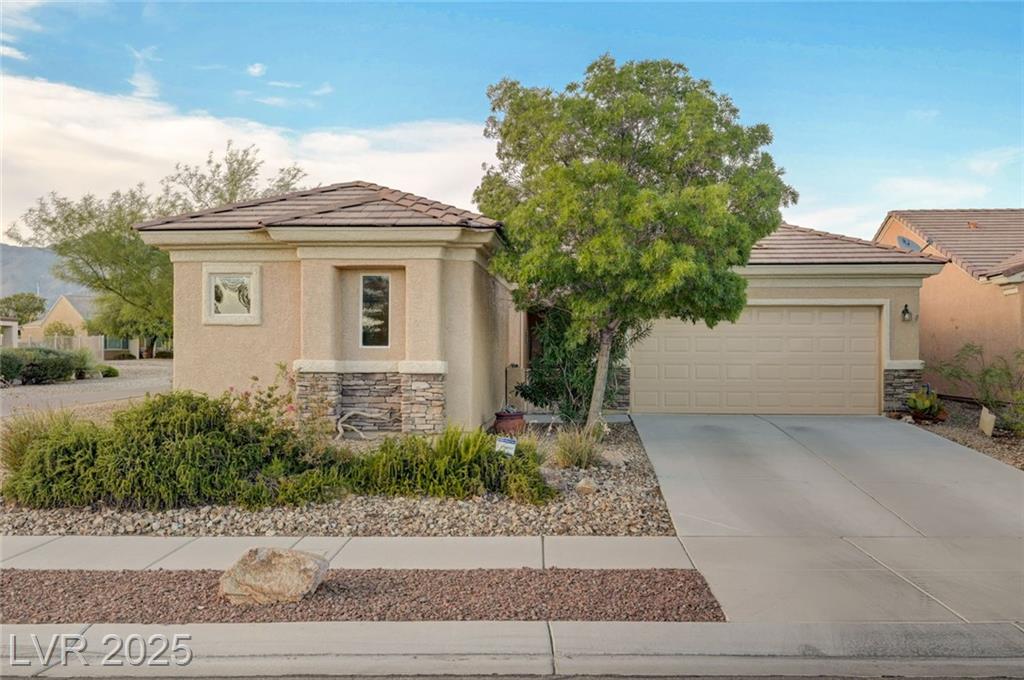 7870 Widewing DR