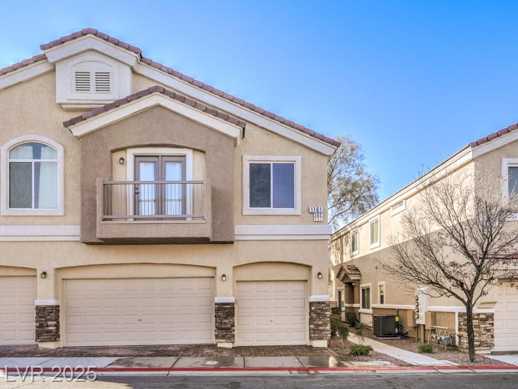 1161 Amarillo Sky PL
