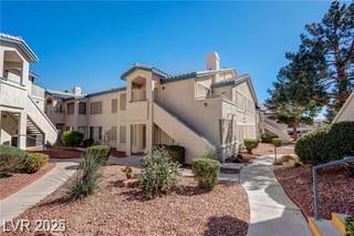 3425 Russell RD