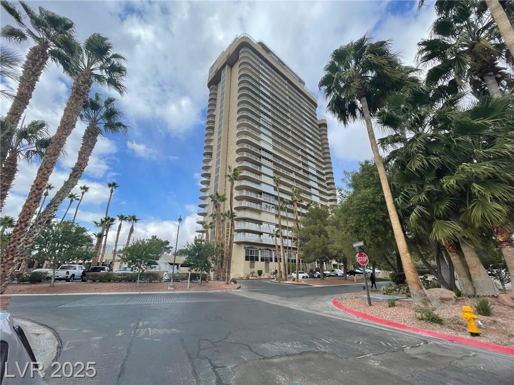3111 Bel Air DR
