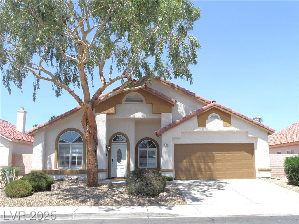 672 Hitchen Post DR