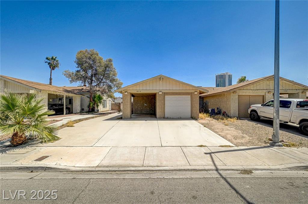 4016 Calle Paula 