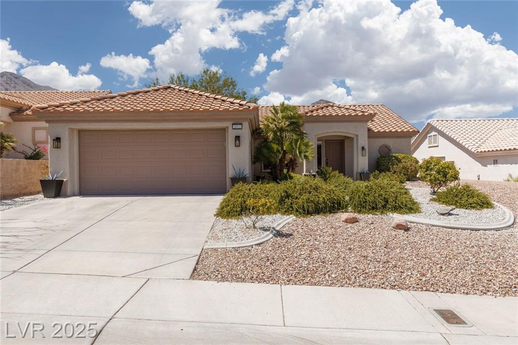 2913 Darby Falls DR
