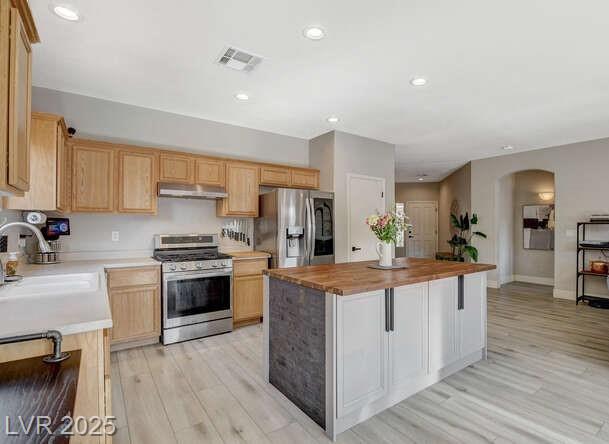 4721 Vincent Hill CT