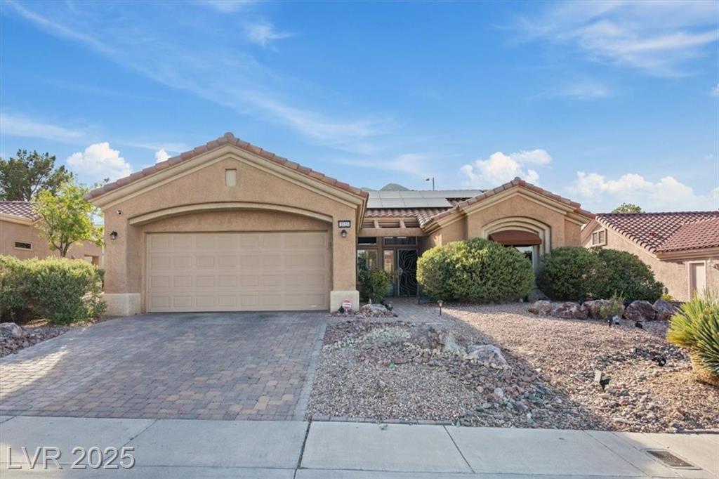 2525 Banora Point DR
