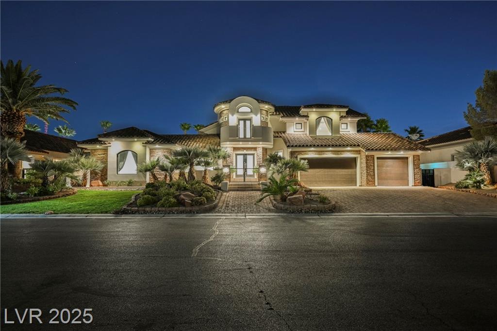 5101 Mountain Foliage DR