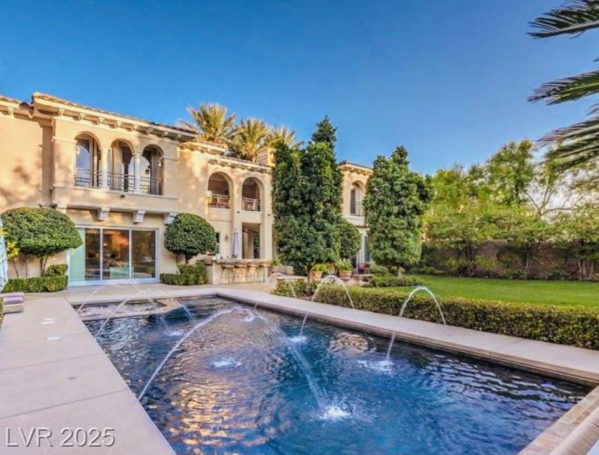 11857 Oakland Hills DR