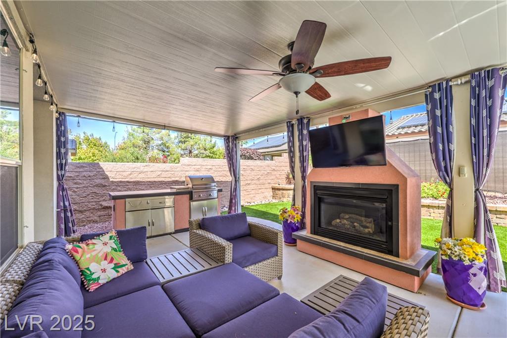 3740 Corte Bella Hills AVE