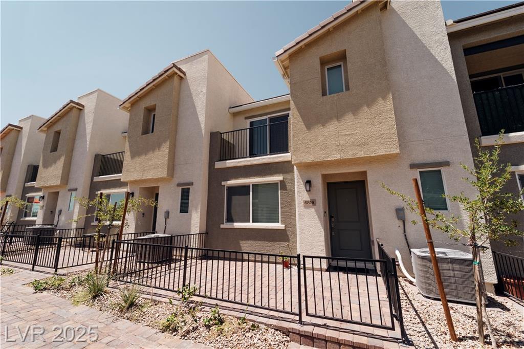 6816 Citron Mist CT