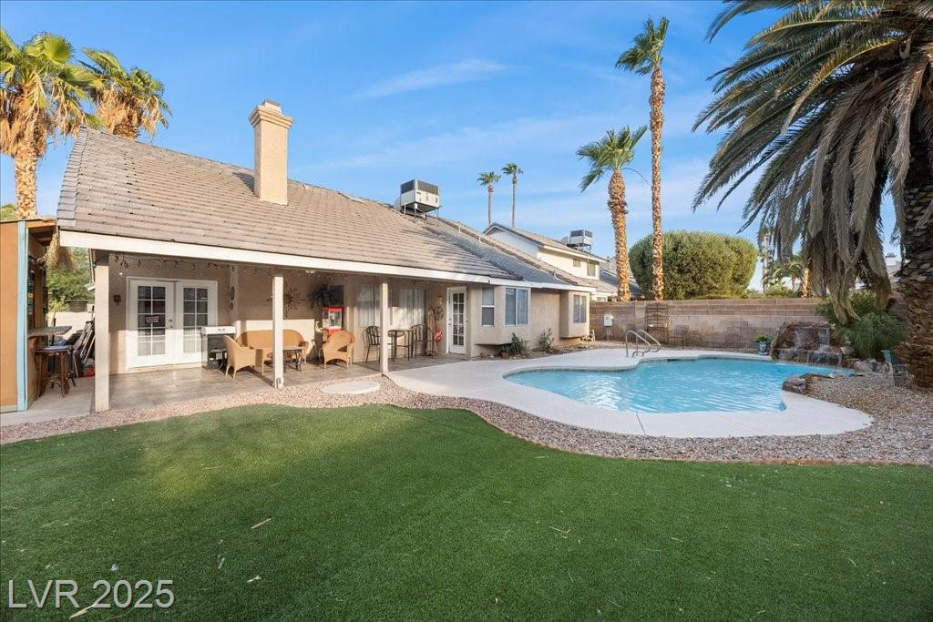 323 Vallarte DR