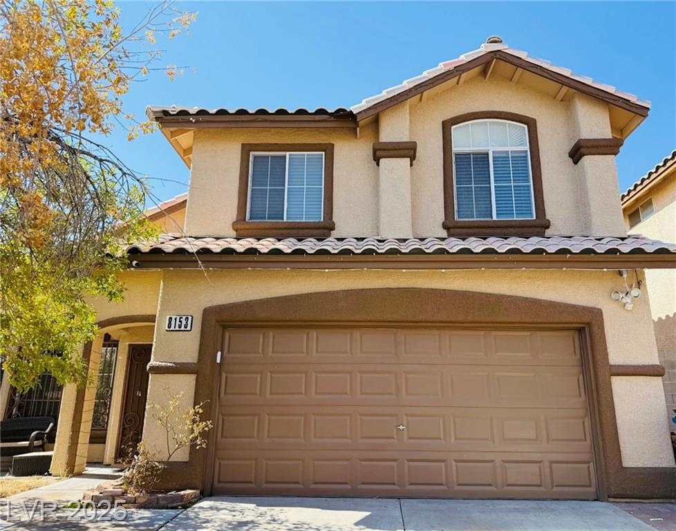 8153 Dinsmore DR