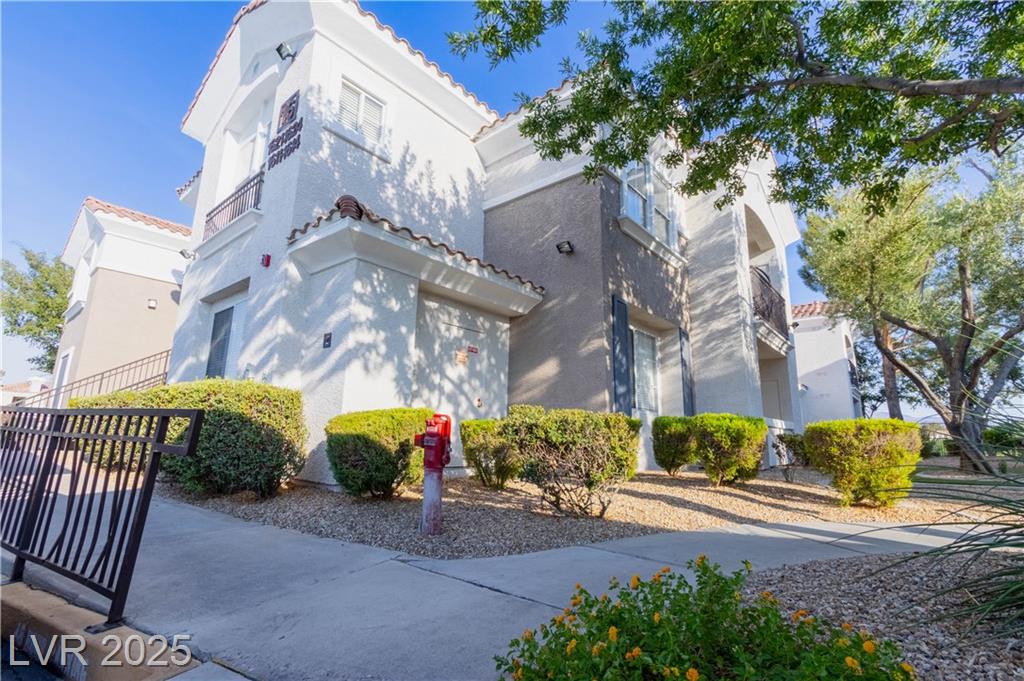 2325 Windmill PKWY