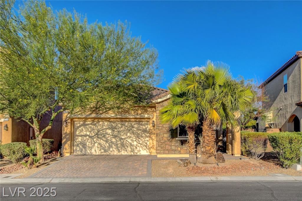 538 White Heart RD