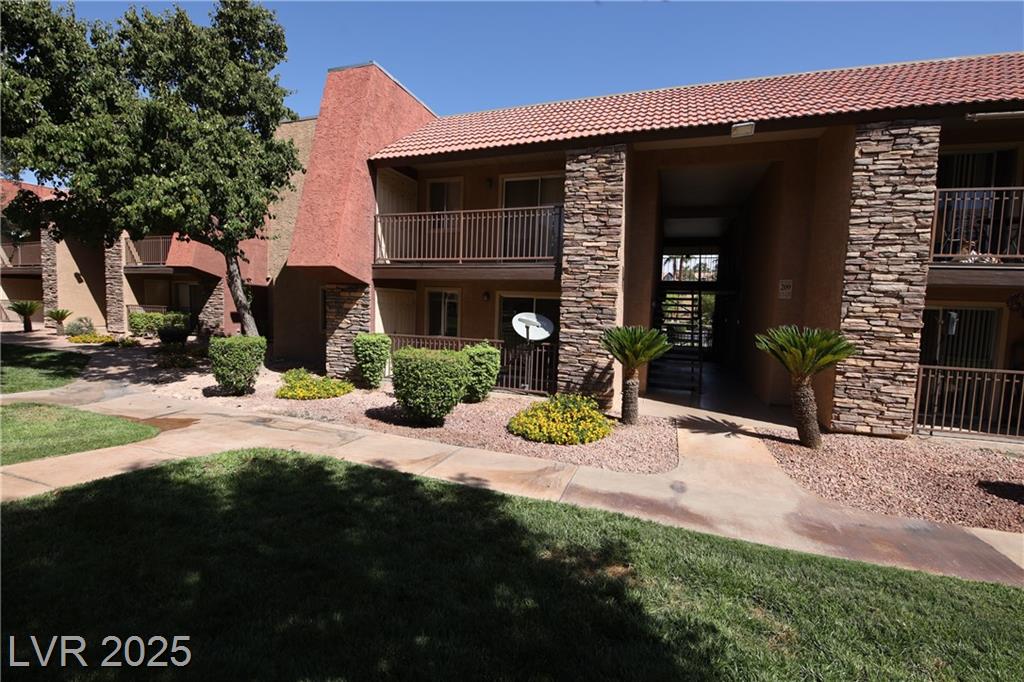 5081 River Glen DR