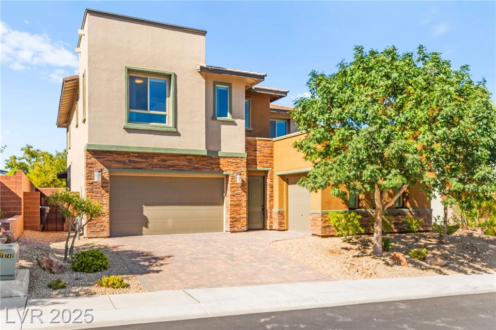 10314 Apache Blue AVE