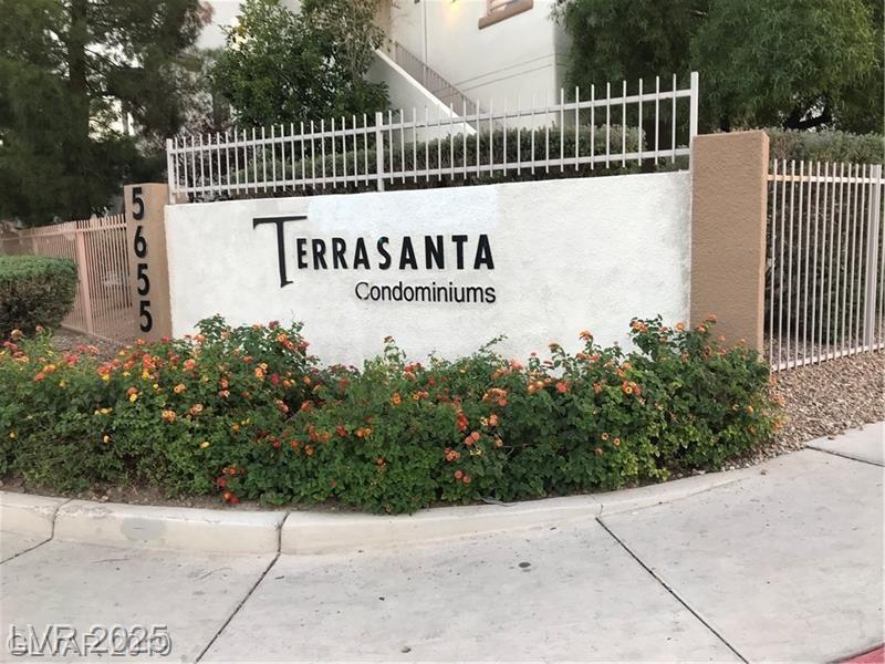 5655 SAHARA AVE