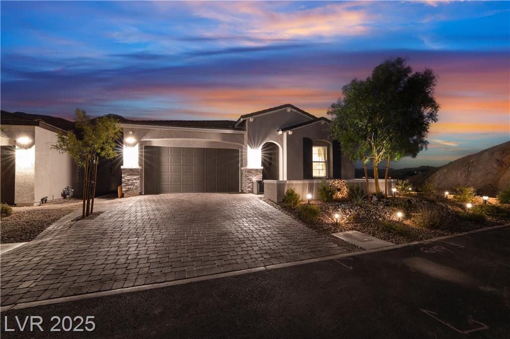 68 Cathedral Wash PL