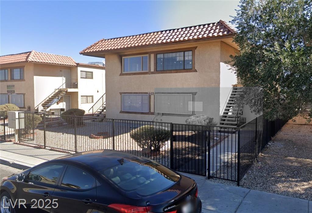 2217 Jones BLVD