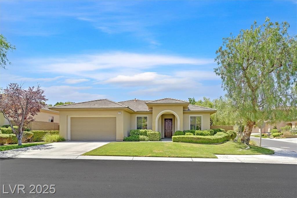 23 COLLETON RIVER DR