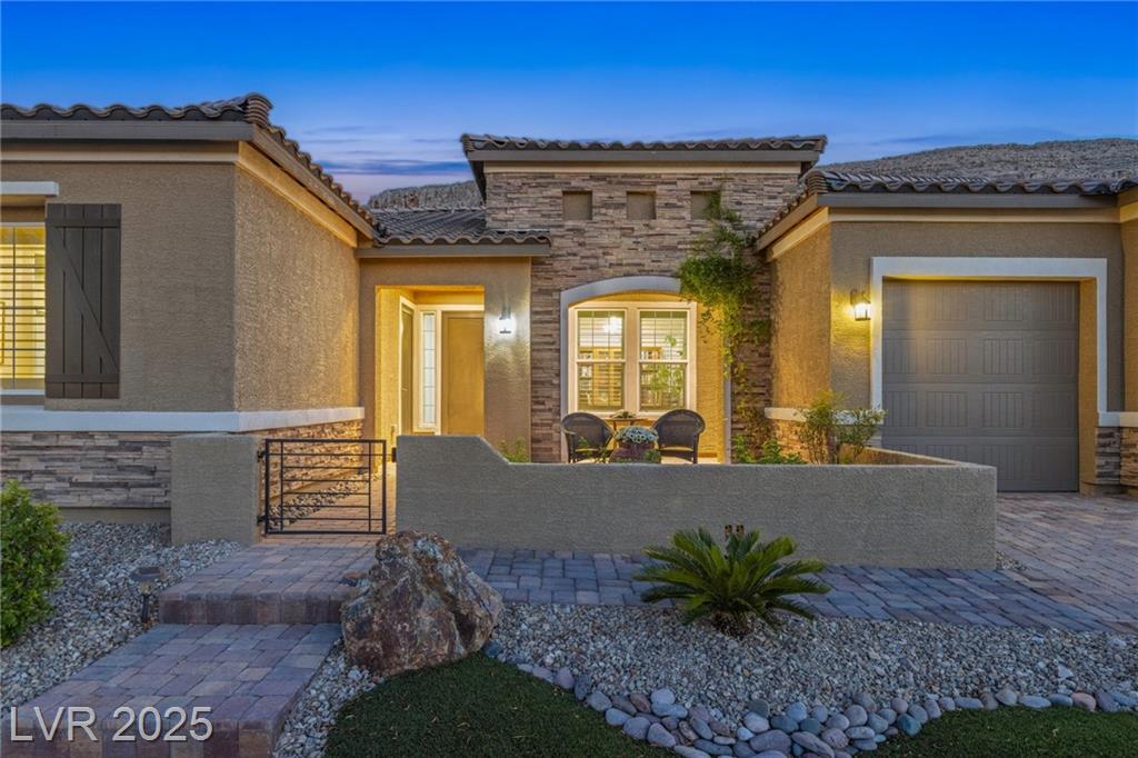 6315 Carol Butte CT
