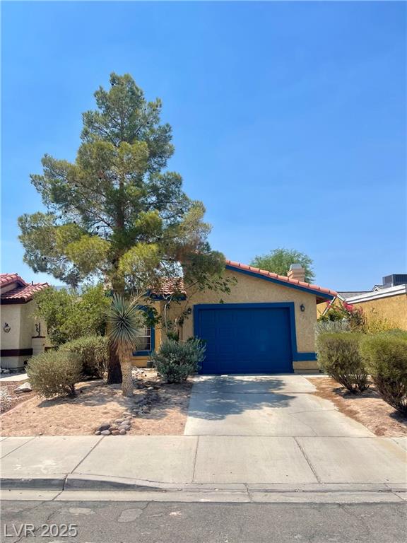 2281 Los Feliz ST