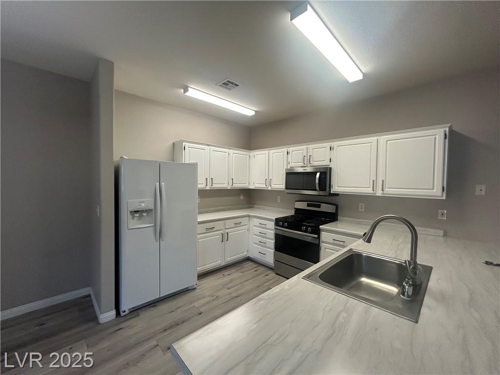 855 Stephanie ST