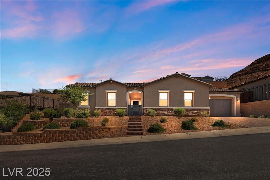 6243 Carol Butte CT