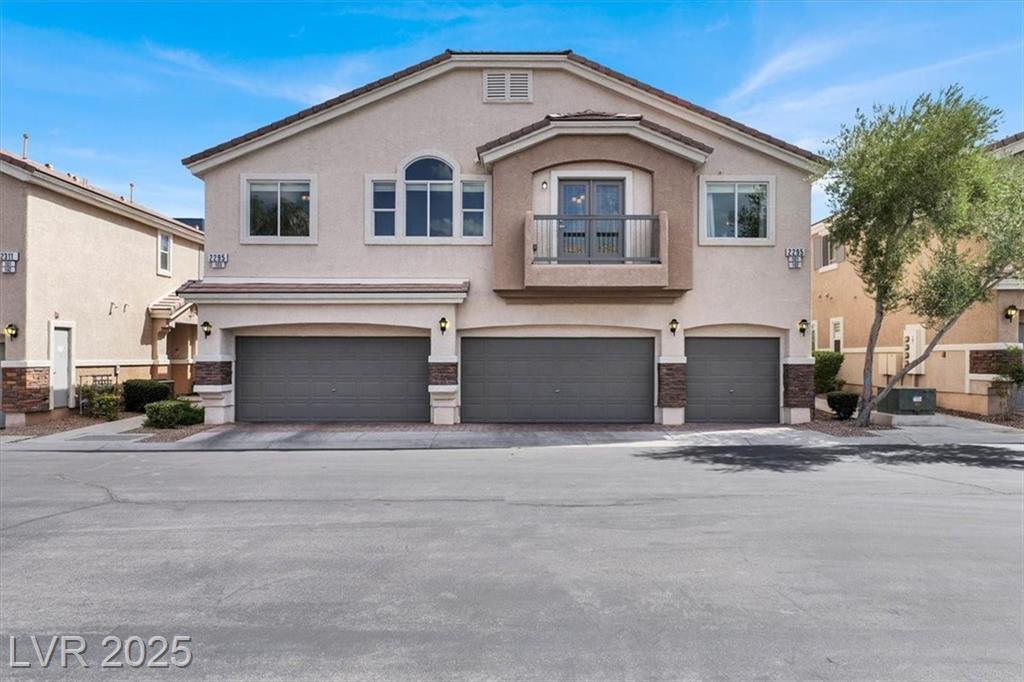 2295 Koho DR