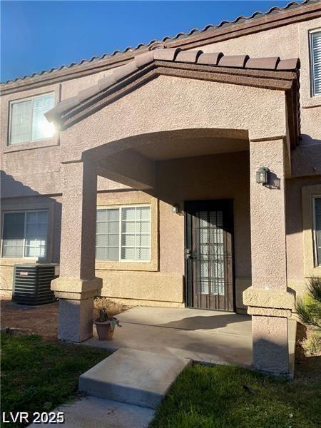 2521 PERRYVILLE AVE