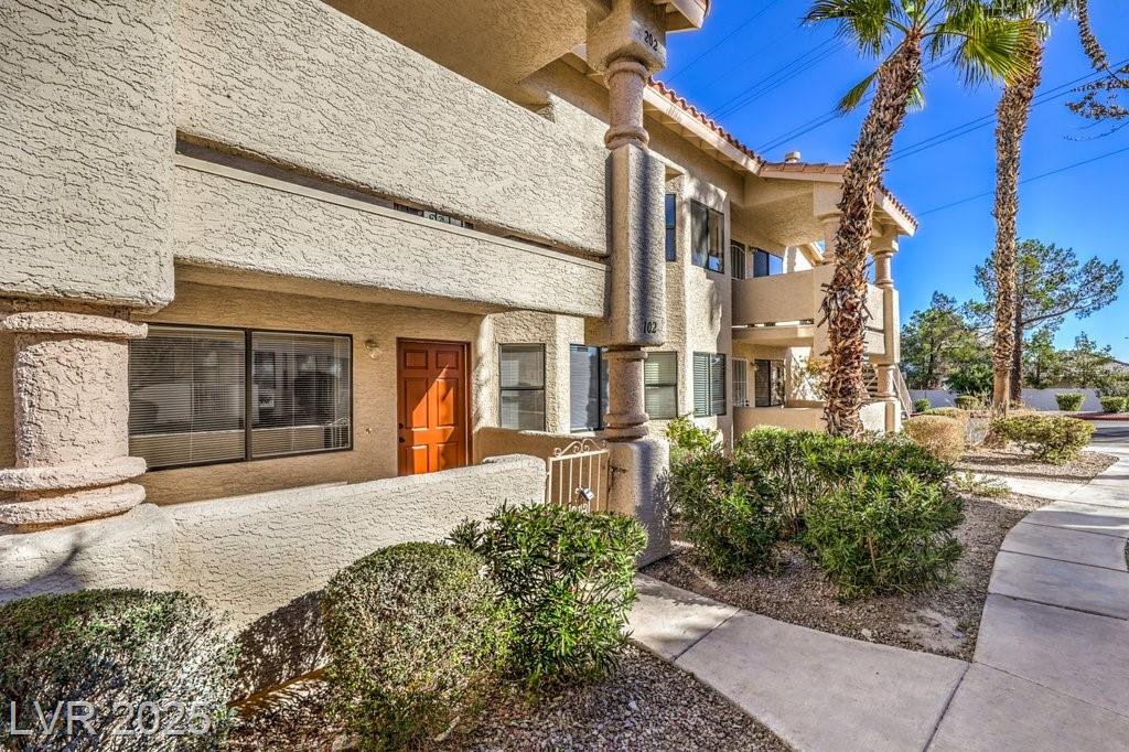1009 Sulphur Springs LN
