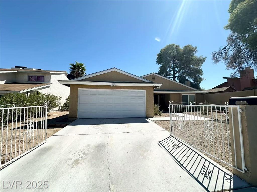 6843 Grandola DR