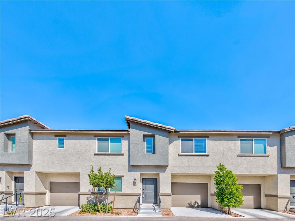 12146 Scarlet Ember RD