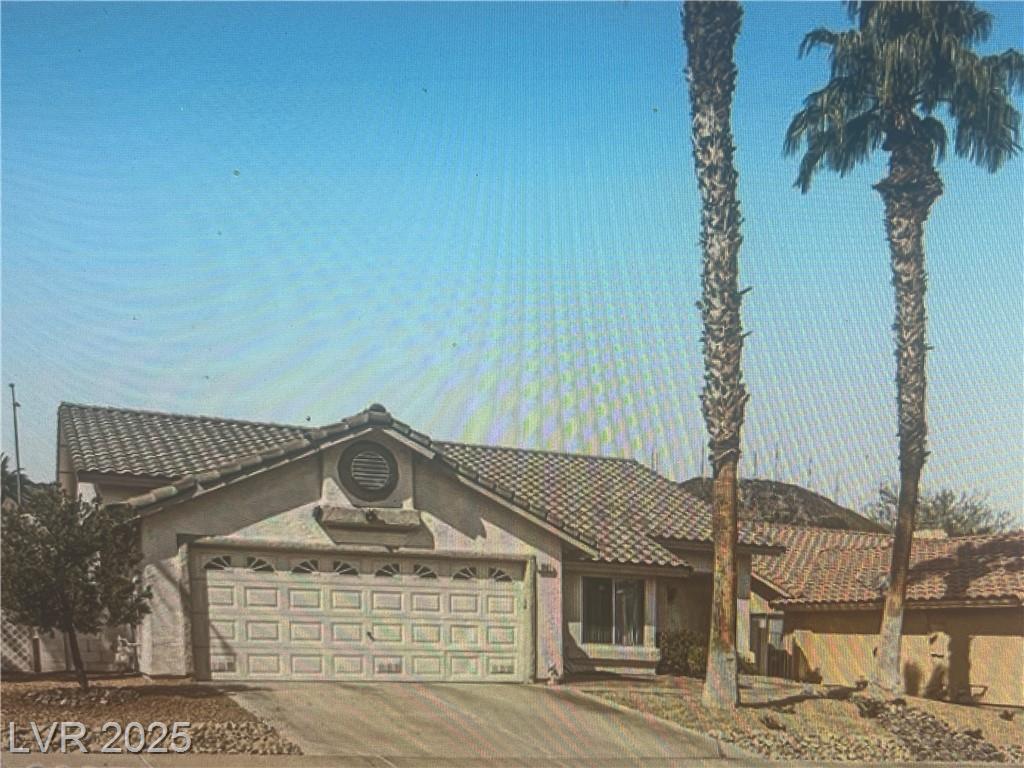 841 Rusty Anchor WAY