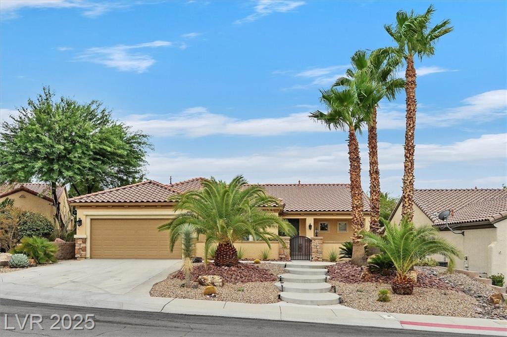 2099 Gunnison PL