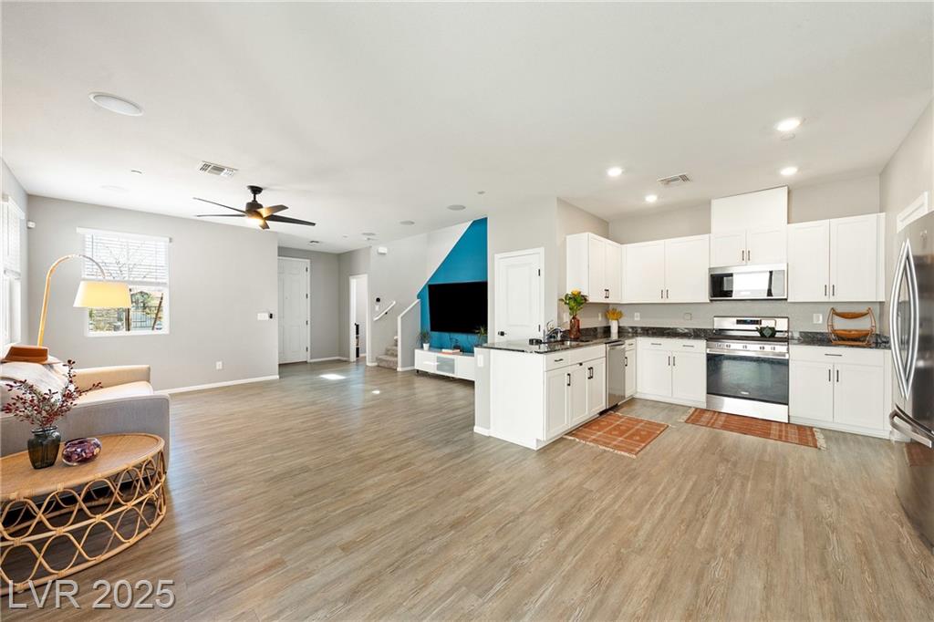 1023 Brilliant Meadow AVE