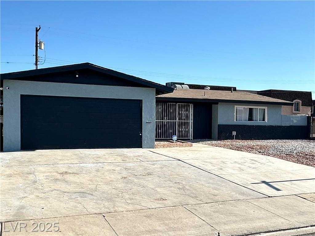 1304 Bonita AVE