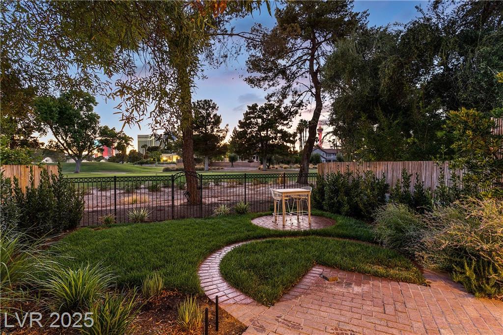 3027 Bel Air DR