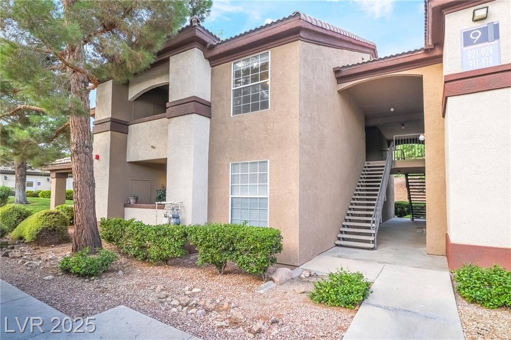231 Horizon Ridge PKWY