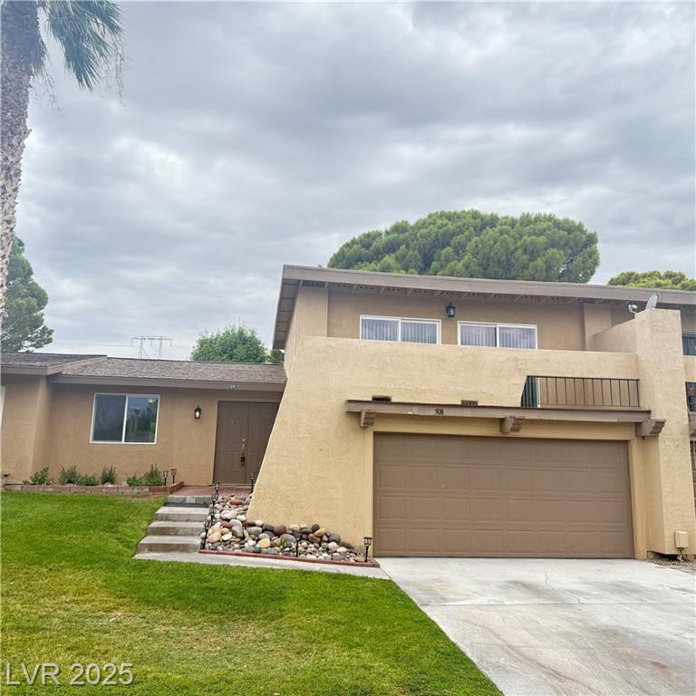 508 Woodcrest CT