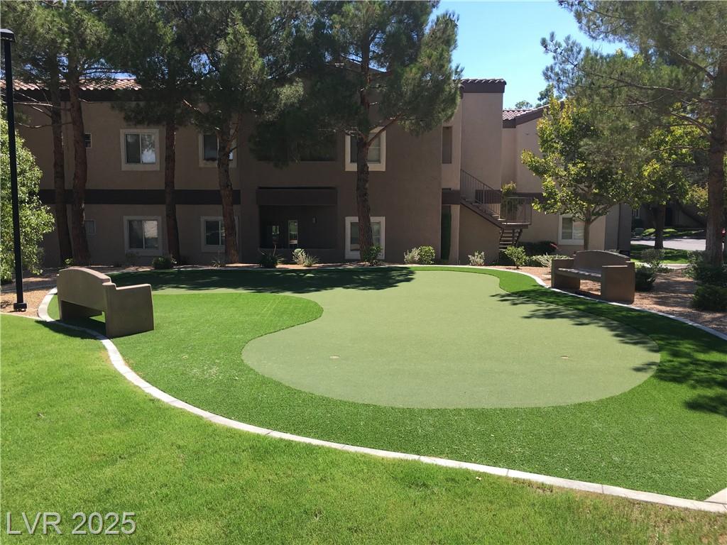 5250 RAINBOW BLVD