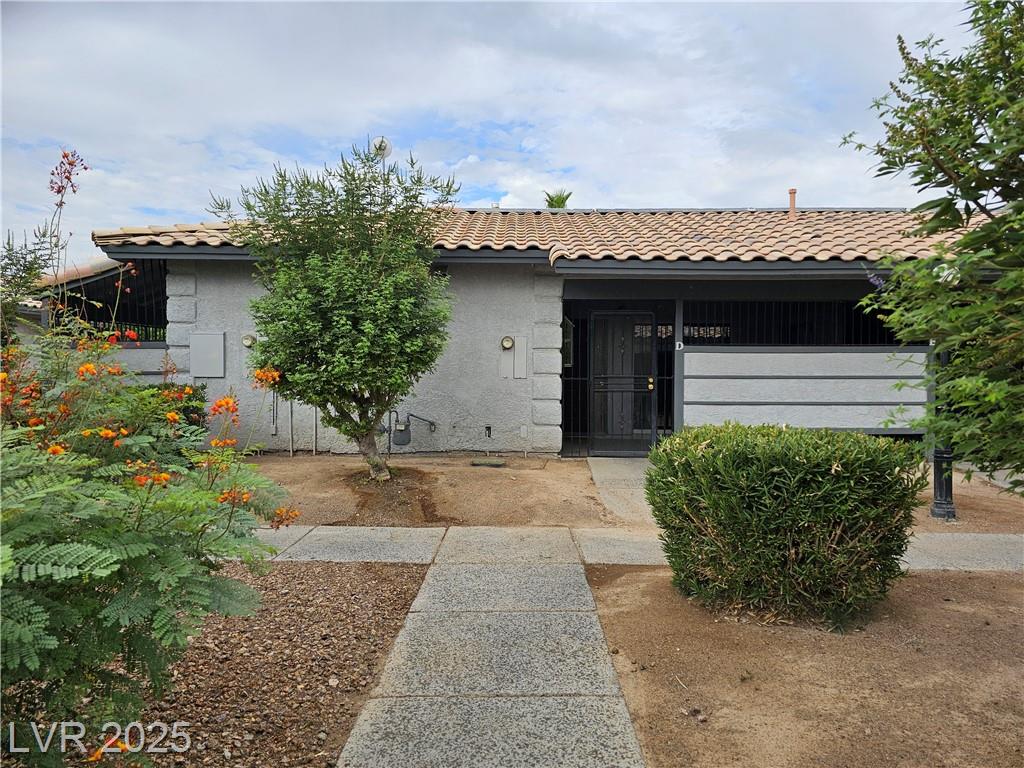 211 Lamb BLVD