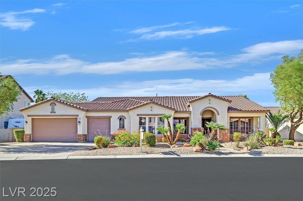 328 Hedgehope DR